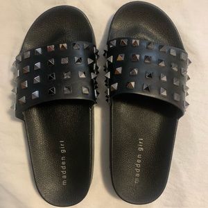 Steve Madden Flashh Studded Sandals